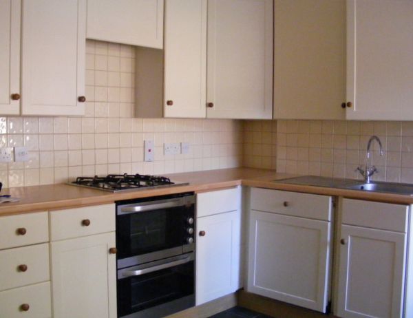 Michael Anthony Aylesbury - THREE BEDROOM TERRACED COTTAGE - Photo 3